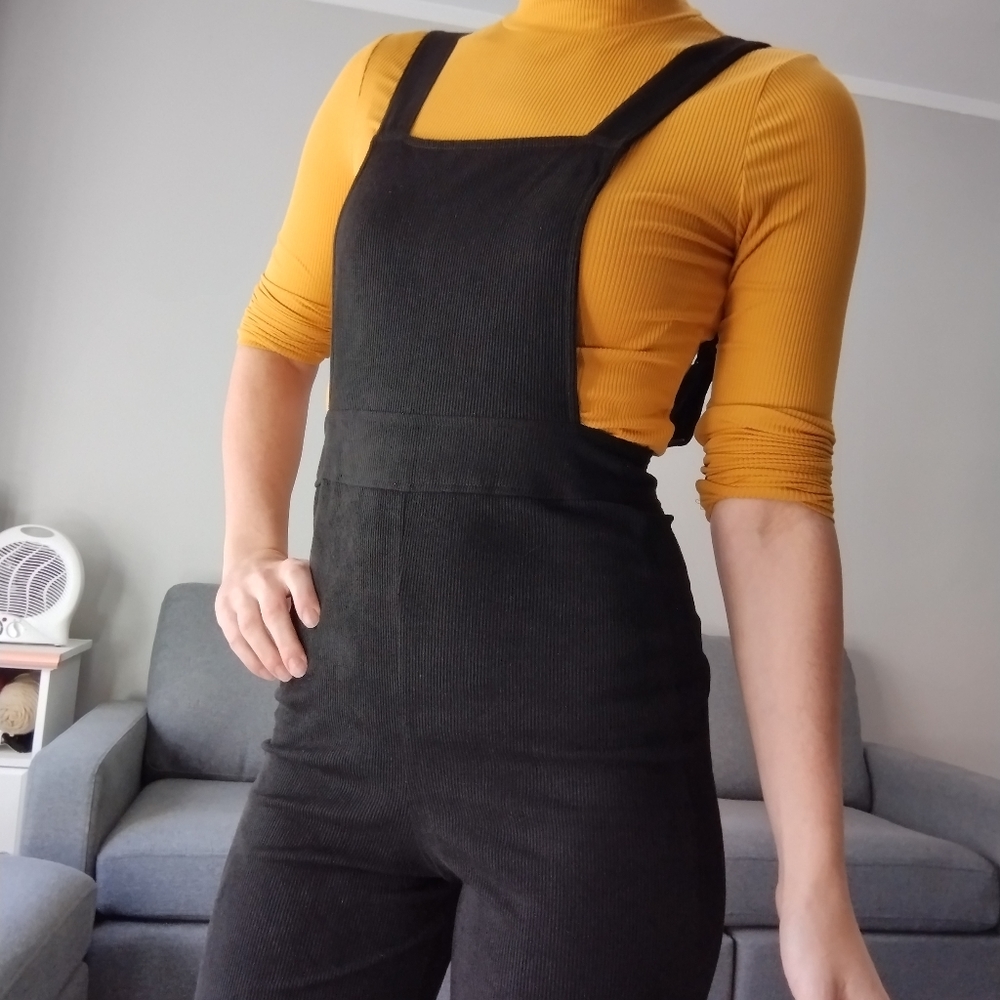 XS black overalls bootcut